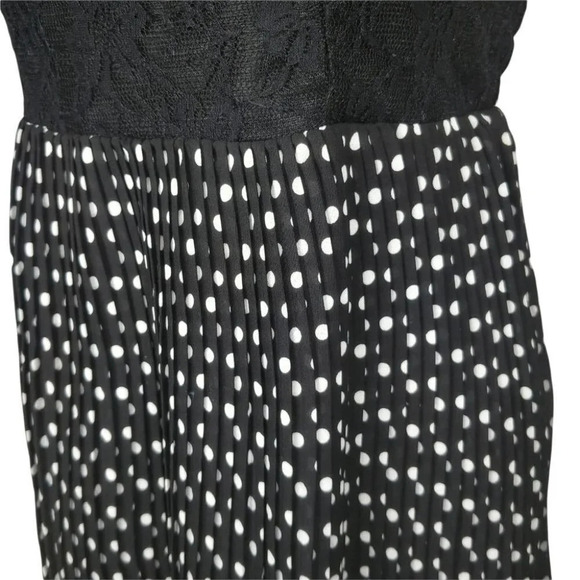Qed London Semi Formal Dress, Black/White, XS - Picture 6 of 9
